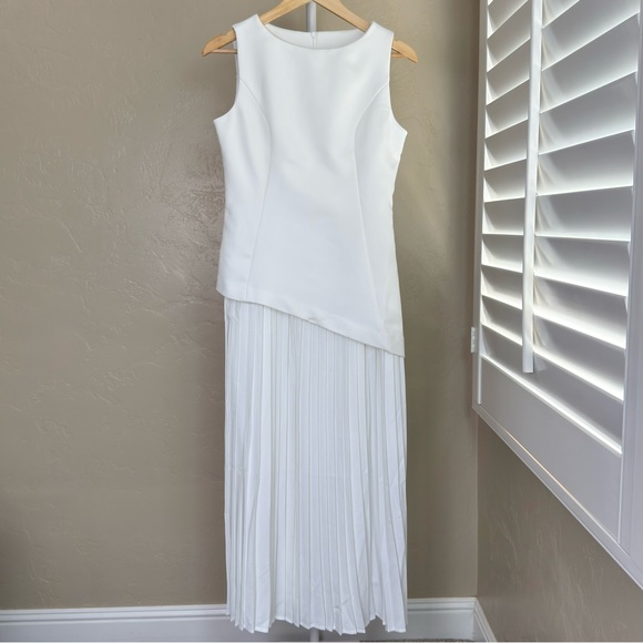 Sold - Picture 5 of 13